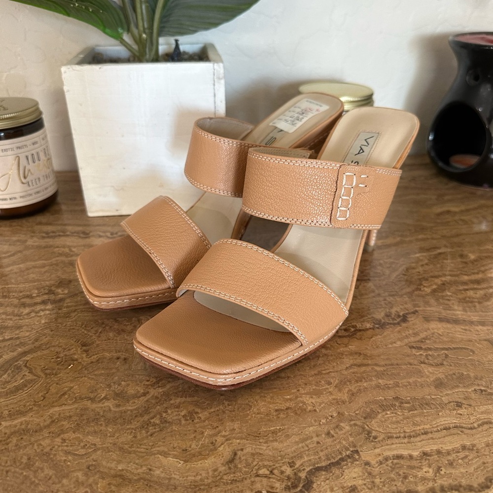 Via Spiga Tan Leather Heels